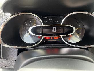 Renault Clio Clio IV Estate/Grandtour (7R) Combi 5-drs 1.5 Energy dCi 90 FAP (K9K-6=
08(K9K-B6)) [66kW]  (11-2012/08-2021) picture 24