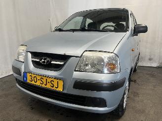 Vaurioauto  passenger cars Hyundai Atos Atos Hatchback 1.1 12V (G4HG) [46kW]  (01-1997/12-2008) 2006/1