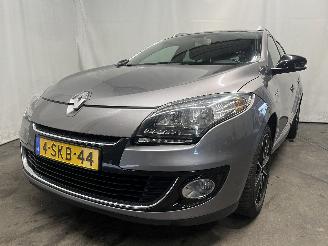 Coche accidentado Renault Mégane Megane III Grandtour (KZ) Combi 5-drs 1.2 16V TCE 115 (H5F-400(H5F-A4)=
) [85kW]  (03-2012/02-2016) 2013/10