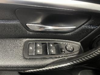 BMW 3-serie 3 serie Touring (F31) Combi 318i 1.5 TwinPower Turbo 12V (B38-B15A) [1=
00kW]  (07-2015/06-2019) picture 19