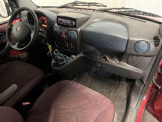 Fiat Doblo Doblo (223A/119) MPV 1.2 (223.A.5000) [48kW]  (03-2001/09-2005) picture 17