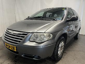 Damaged car Chrysler Voyager Voyager/Grand Voyager (RG/RS) MPV 3.3 V6 (EGA) [128kW]  (02-2000/12-20=
08) 2006/4