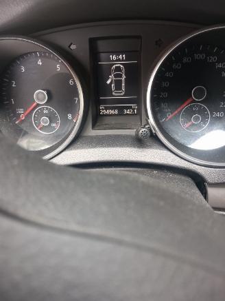 Volkswagen Golf Golf VI (5K1) Hatchback 1.2 TSI BlueMotion (CBZB) [77kW]  (11-2008/11-=
2012) picture 2