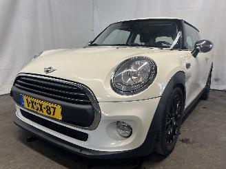 Avarii autoturisme Mini Mini Mini (F56) Hatchback 3-drs 1.2 12V One (B38A12A) [75kW]  (04-2014/10-2=
017) 2014/11