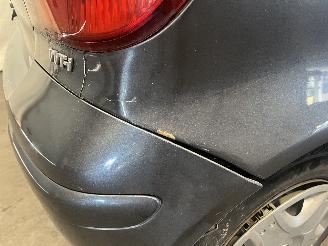 Toyota Yaris Yaris (P1) Hatchback 1.3 16V VVT-i (2SZFE) [64kW]  (04-2002/09-2005) picture 10