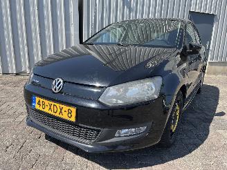 uszkodzony samochody osobowe Volkswagen Polo Polo V (6R) Hatchback 1.2 TDI 12V BlueMotion (CFWA(Euro 5)) [55kW]  (1=
0-2009/05-2014) 2012/5