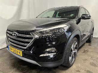 Damaged car Hyundai Tucson Tucson (TL) SUV 1.7 CRDi 16V 2WD (D4FD) [104kW]  (06-2015/09-2020) 2017/2