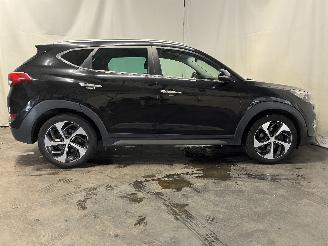 Hyundai Tucson Tucson (TL) SUV 1.7 CRDi 16V 2WD (D4FD) [104kW]  (06-2015/09-2020) picture 7
