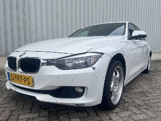 Auto incidentate BMW 3-serie 3 serie (F30) Sedan 328i 2.0 16V (N20-B20A) [180kW]  (11-2011/10-2018)= 2014/2