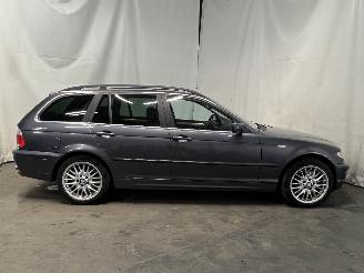 BMW 3-serie 3 serie Touring (E46/3) Combi 330xi 24V (M54-B30(306S3)) [170kW]  (06-=
2000/09-2005) picture 7