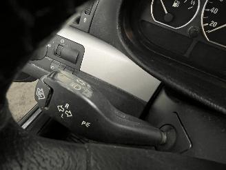 BMW 3-serie 3 serie Touring (E46/3) Combi 330xi 24V (M54-B30(306S3)) [170kW]  (06-=
2000/09-2005) picture 14