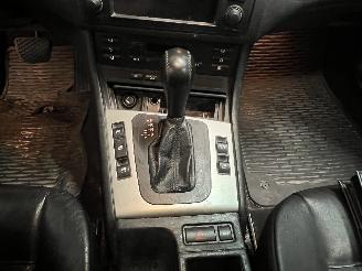 BMW 3-serie 3 serie Touring (E46/3) Combi 330xi 24V (M54-B30(306S3)) [170kW]  (06-=
2000/09-2005) picture 17