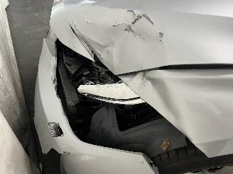 BMW 3-serie 3 serie (F30) Sedan 320i 2.0 16V (N20-B20B) [135kW]  (03-2012/10-2018)= picture 9