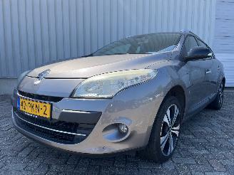 Damaged car Renault Mégane Megane III Grandtour (KZ) Combi 5-drs 1.4 16V TCe 130 (H4J-700(H4J-A7)=
) [96kW]  (05-2009/02-2016) 2011/2