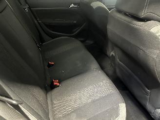Peugeot 308 308 SW (L4/L9/LC/LJ/LR) Combi 5-drs 1.2 12V e-THP PureTech 130 (EB2DTS=
(HNY)) [96kW]  (03-2014/06-2021) picture 11