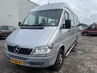 Damaged car Mercedes Sprinter Sprinter 3t (903) Van 311 CDI 16V (OM611.981) [80kW]  (04-2000/05-2006=
) 2003/9