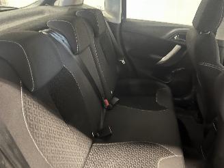 Citroën C3 C3 (SC) Hatchback 5-drs 1.6 HDi 92 (DV6DTED(9HP)) [68kW]  (11-2009/09-=
2016) picture 10