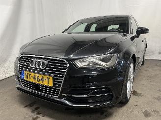 Damaged car Audi A3 A3 Sportback (8VA/8VF) Hatchback 5-drs 1.4 TFSI 16V e-tron (CUKB(Euro =
6)) [150kW]  (05-2014/10-2020) 2015/12