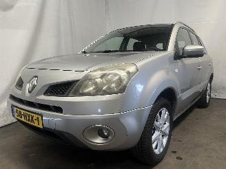 Schadeauto Renault Koleos Koleos I SUV 2.5 16V (2TR-702) [126kW]  (09-2008/06-2017) 2009/3
