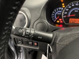 Mitsubishi Space-star Space Star (A0) Hatchback 1.0 12V (3A90(Euro 5)) [52kW]  (05-2012/...)= picture 21