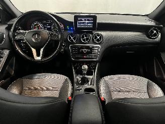 Mercedes A-klasse A (W176) Hatchback 1.6 A-180 16V (M270.910) [90kW]  (09-2012/05-2018) picture 19