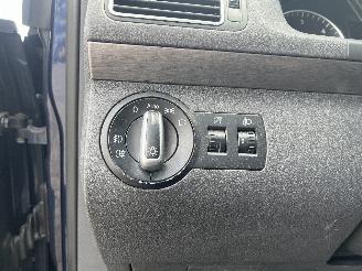 Volkswagen Touran Touran (1T3) MPV 2.0 TDI 16V 140 (CFHC) [103kW]  (05-2010/05-2015) picture 29
