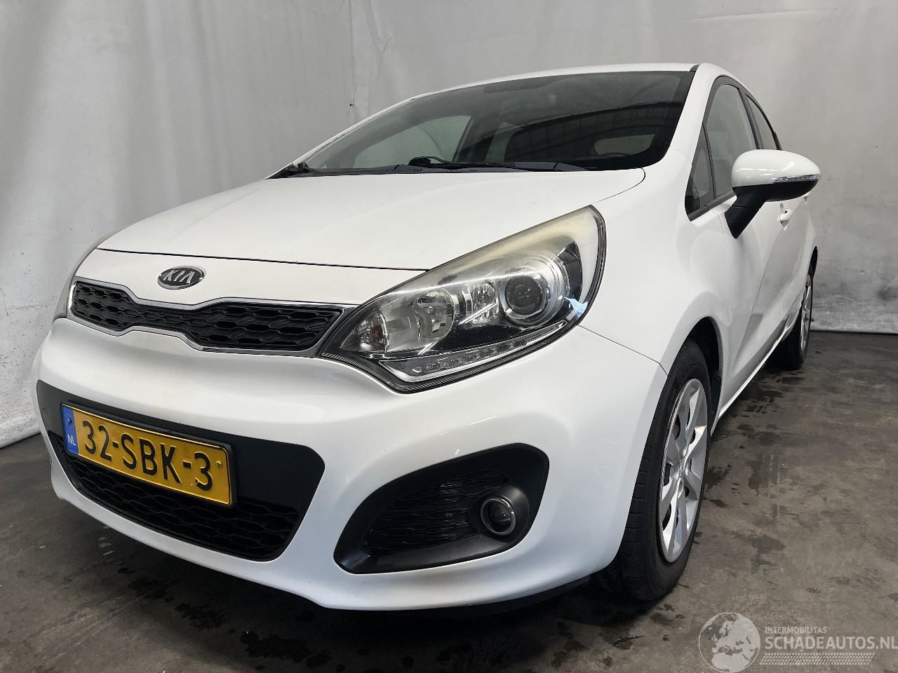 Kia Rio Rio III (UB) Hatchback 1.2 CVVT 16V (G4LA5) [63kW]  (09-2011/12-2017)