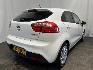 Kia Rio Rio III (UB) Hatchback 1.2 CVVT 16V (G4LA5) [63kW]  (09-2011/12-2017) picture 4