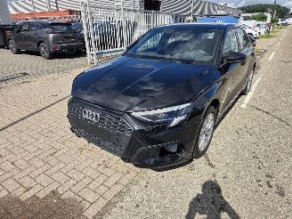 Vaurioauto  passenger cars Audi A3 40TFSIe 2024/3
