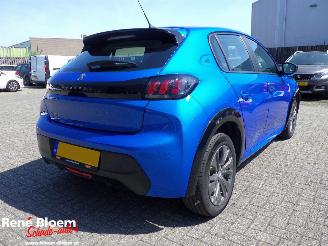 krockskadad bil auto Peugeot e-208 EV Active Pack 50kWh Automaat Navi 2023/4