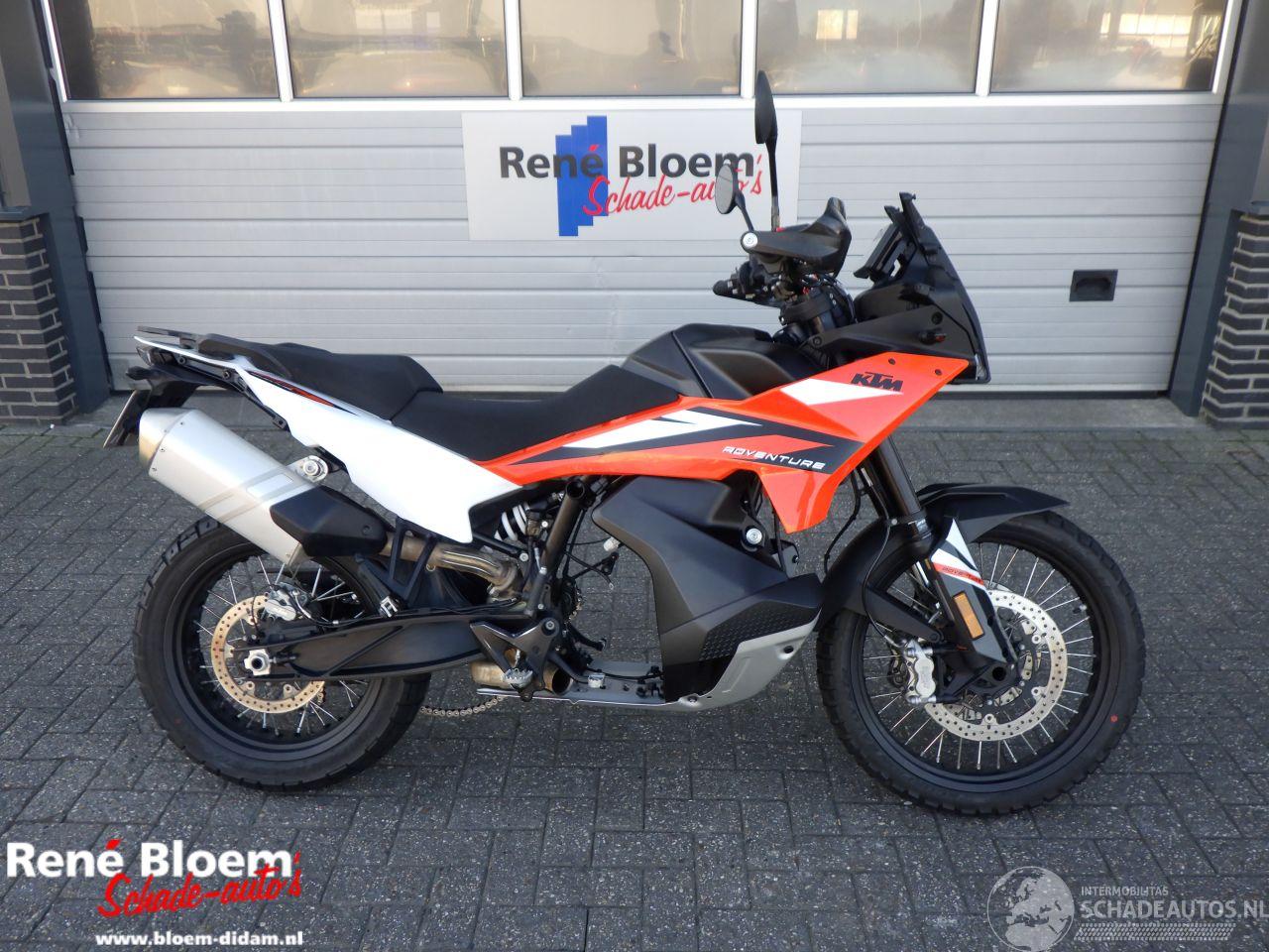 KTM  890 Adventure S