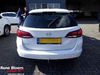 Opel Astra SPORTS TOURER+ Business Elegance picture 3