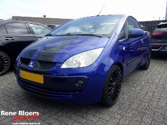 krockskadad bil auto Mitsubishi Colt C20 1.5 Limited Edition Cabrio 109pk 2008/10
