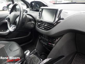 Peugeot 2008 1.2 PureTech Navi GT-Line picture 12