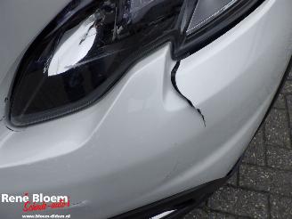 Peugeot 2008 1.2 PureTech Navi GT-Line picture 7