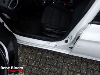 Opel Astra SPORTS TOURER 1.0 Online Edition Navi 5-drs picture 13