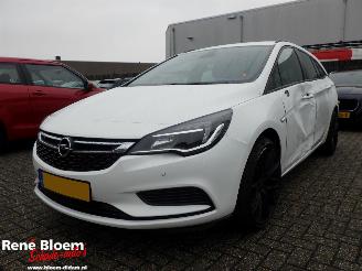 krockskadad bil auto Opel Astra SPORTS TOURER 1.0 Online Edition Navi 5-drs 2017/10