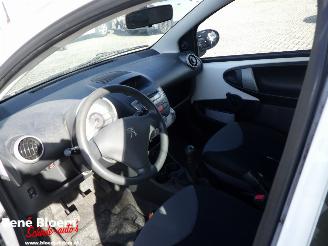 Peugeot 107 1.0 Access Accent Airco 5drs picture 9