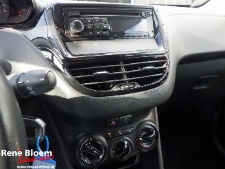 Peugeot 208 1.0 VTI Access picture 17
