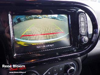 Renault Twingo Z.E. R80 E-Tech Série Limitée Urban Night 22kWh picture 21