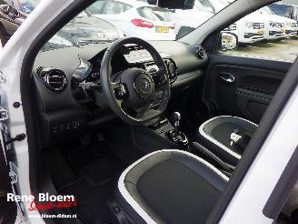 Renault Twingo Z.E. R80 E-Tech Série Limitée Urban Night 22kWh picture 16