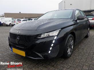 krockskadad bil auto Peugeot 308 1.2 Puretech Business Navi 131pk 2024/10