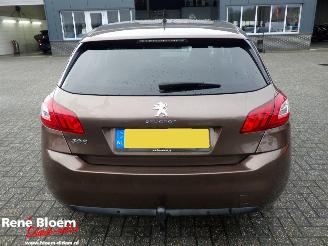 Peugeot 308 1.6 THP Premiere picture 3