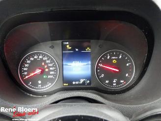 Mercedes Sprinter 319 1.9 CDI L2H2 Automaat picture 16