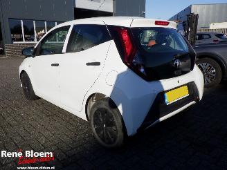 Toyota Aygo 1.0 VVT-I X-Fun 5drs Airco picture 2
