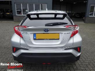Toyota C-HR 1.8 Hybrid Style Automaat picture 3