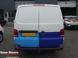 Volkswagen Transporter 2.0 TDi DSG 150pk L2H1 picture 3
