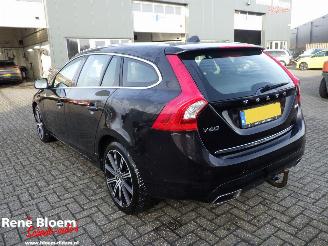 Volvo V-60 2.4 D6 Twin Engtine R-Design Aut picture 2