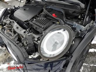 Mini Cooper S Cabrio 2.0 Cooper S Aut 178pk picture 21