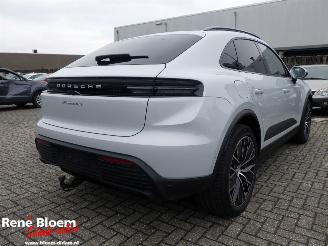 skadebil auto Porsche Macan 4S 100kWh 448pk Full Option 2025/7